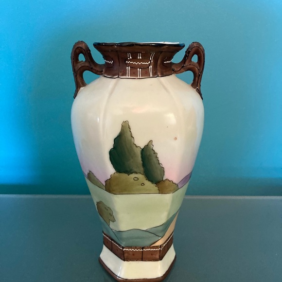 ☘️VTG Nippon Imperial Hand Painted Japanese Vase - Picture 3 of 7